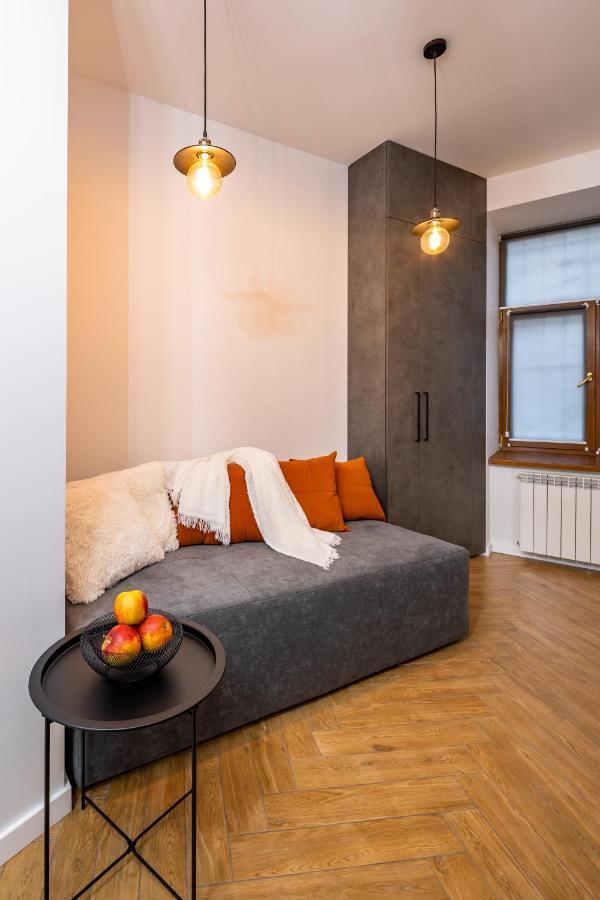 Romari Таманська 12 Daire Lviv Dış mekan fotoğraf